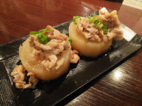 煮大根黒豚のせ